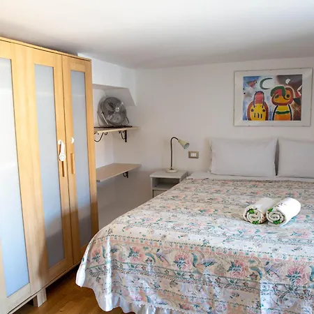 Porta Galliera Apartment *